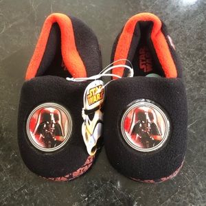 🖤 Darth Vader Slippers